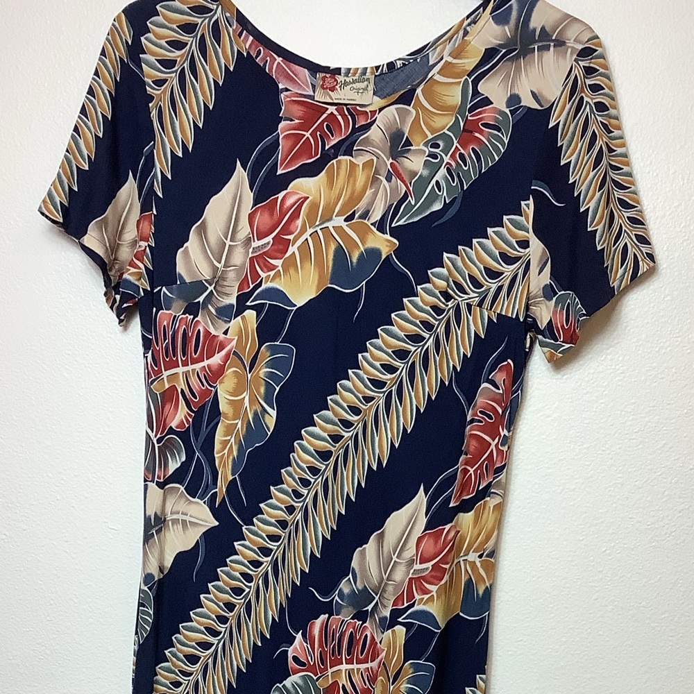 Hilo Hatties Hawaiian original size L Maxi dress blues tan& soft reds short SLV - Picture 13 of 13